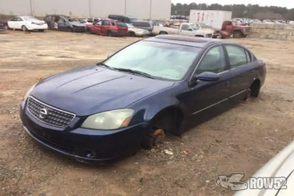 Photo of 2005 Nissan Altima