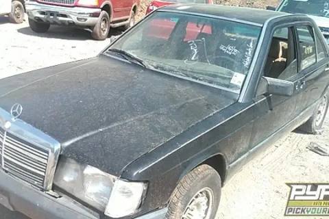 Photo of 1984 Mercedes-Benz 190-Class