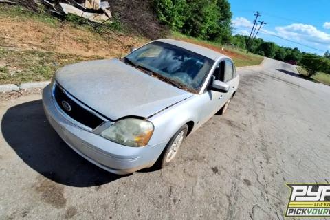 Photo of 2005 Ford Five Hundred