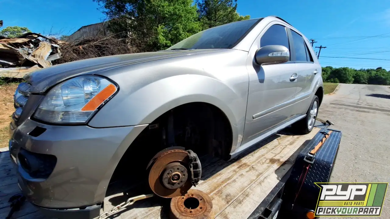 Photo of 2008 Mercedes-Benz Ml320
