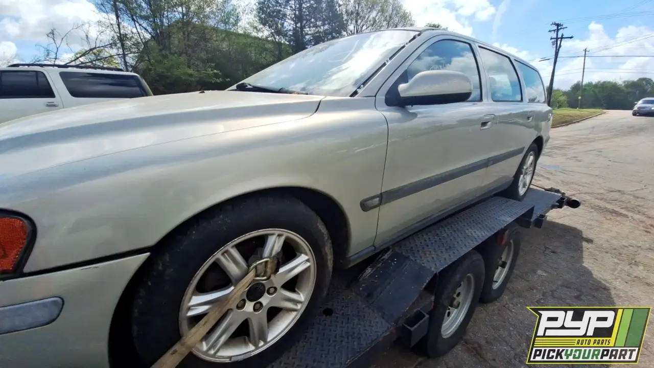 Photo of 2003 Volvo V70