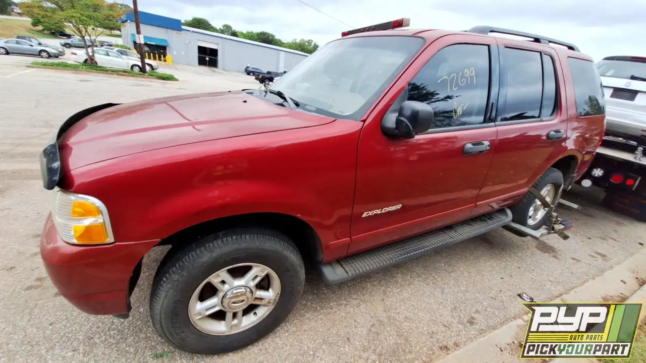 Photo of 2004 Ford Explorer