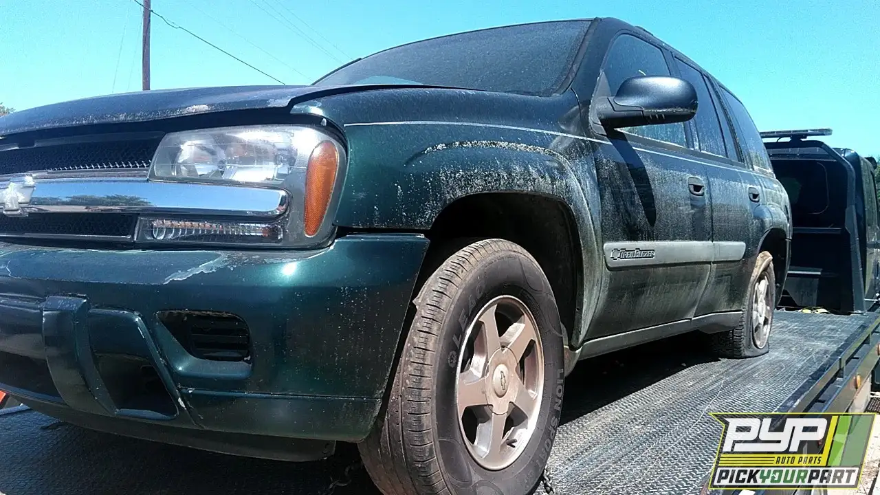 Photo of 2004 Chevrolet Trailblazer