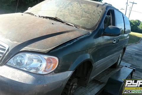Photo of 2003 Kia Sedona