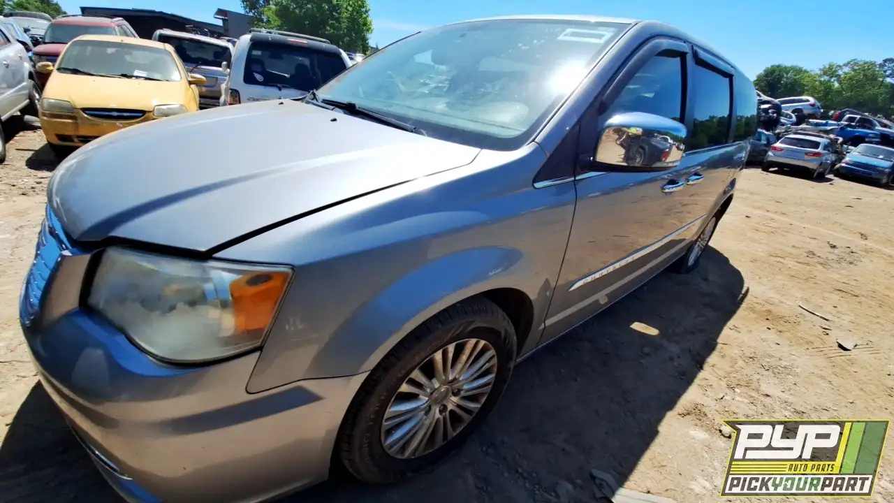 Photo of 2014 Chrysler Town & Country