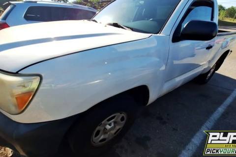 Photo of 2014 Toyota Tacoma