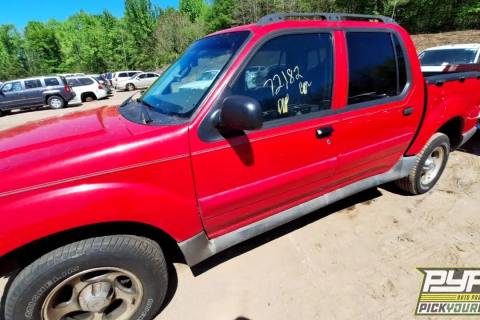Photo of 2005 Ford Explorer Sport Trac