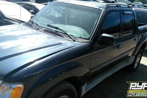 Photo of 2003 Ford Explorer Sport Trac