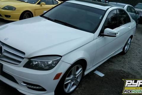 Photo of 2011 Mercedes-Benz C300