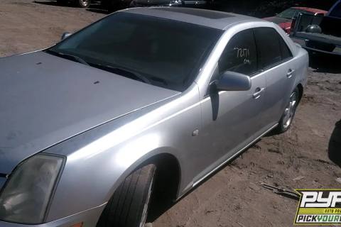 Photo of 2005 Cadillac Sts