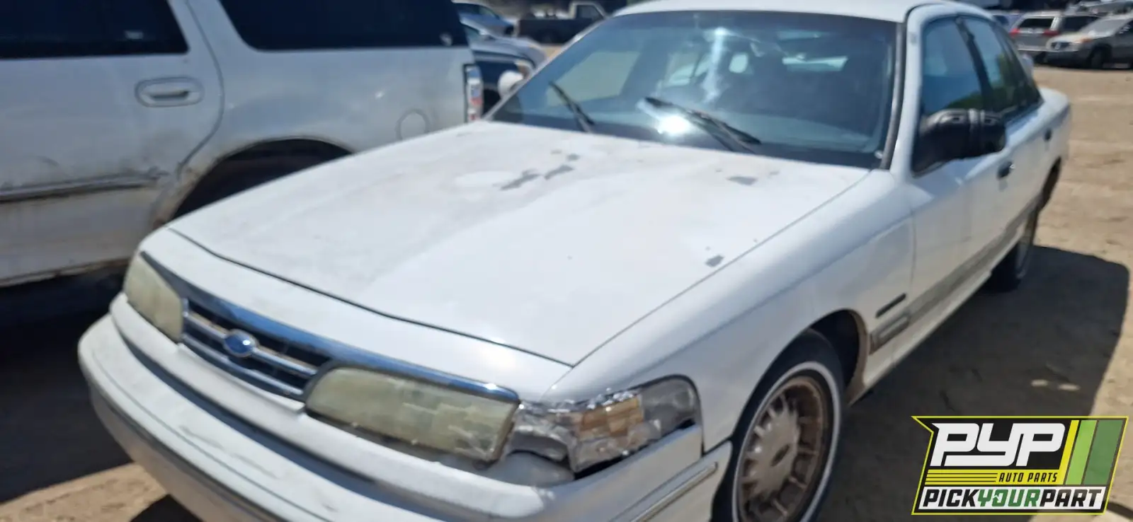Photo of 1995 Ford Crown Victoria