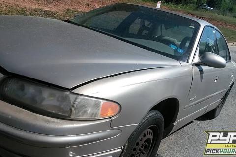 Photo of 2000 Buick Regal