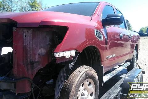 Photo of 2016 Nissan Titan Xd