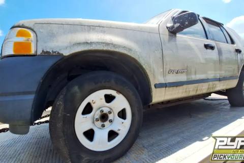 Photo of 2005 Ford Explorer