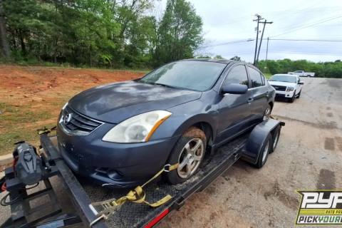 Photo of 2010 Nissan Altima