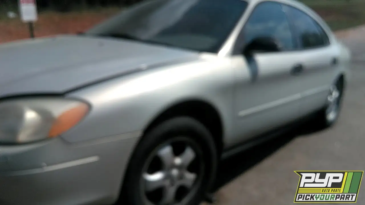 Photo of 2003 Ford Taurus