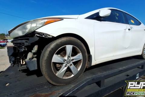 Photo of 2013 Hyundai Elantra