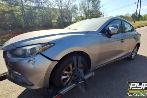 Photo of 2015 Mazda 3