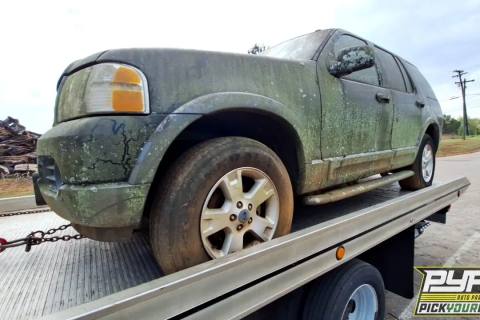 Photo of 2003 Ford Explorer