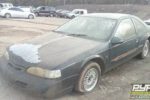 Photo of 1995 Ford Thunderbird