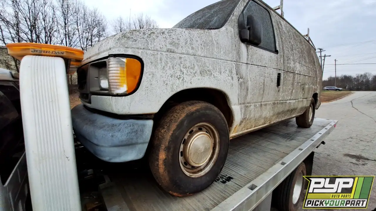 Photo of 2002 Ford E-150 Econoline