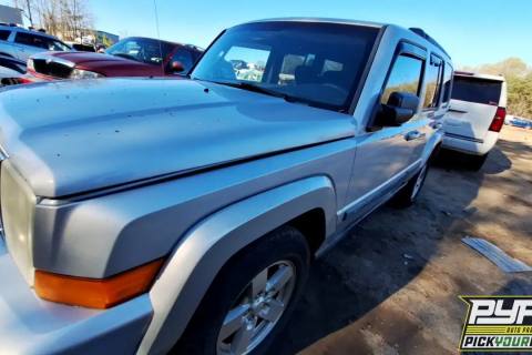 Photo of 2008 Jeep Commander