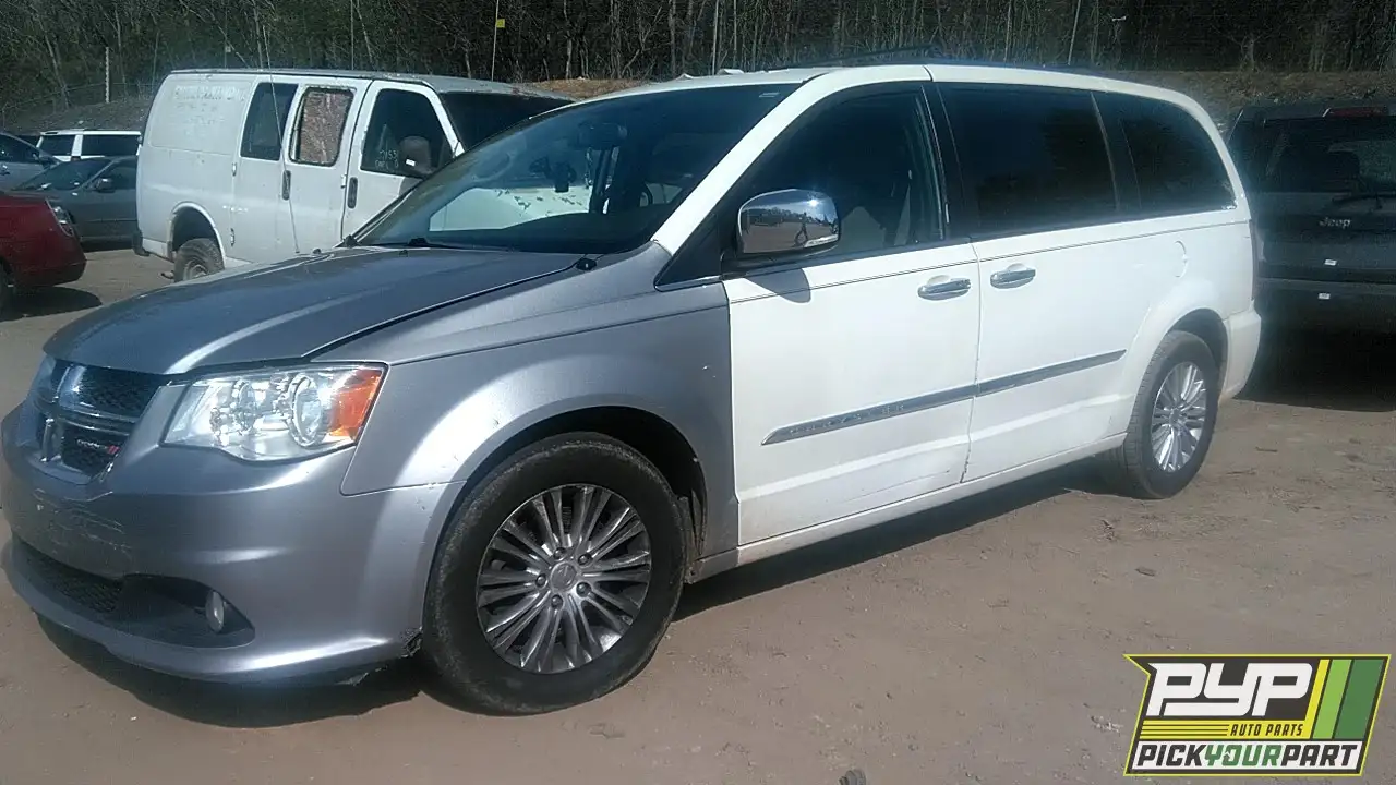 Photo of 2012 Chrysler Town & Country