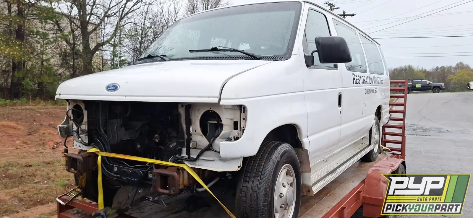 Photo of 1995 Ford E-350 Econoline Club Wagon