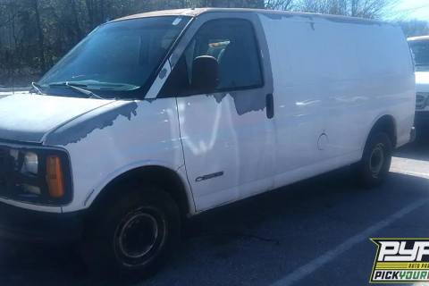 Photo of 2000 Chevrolet Express 3500