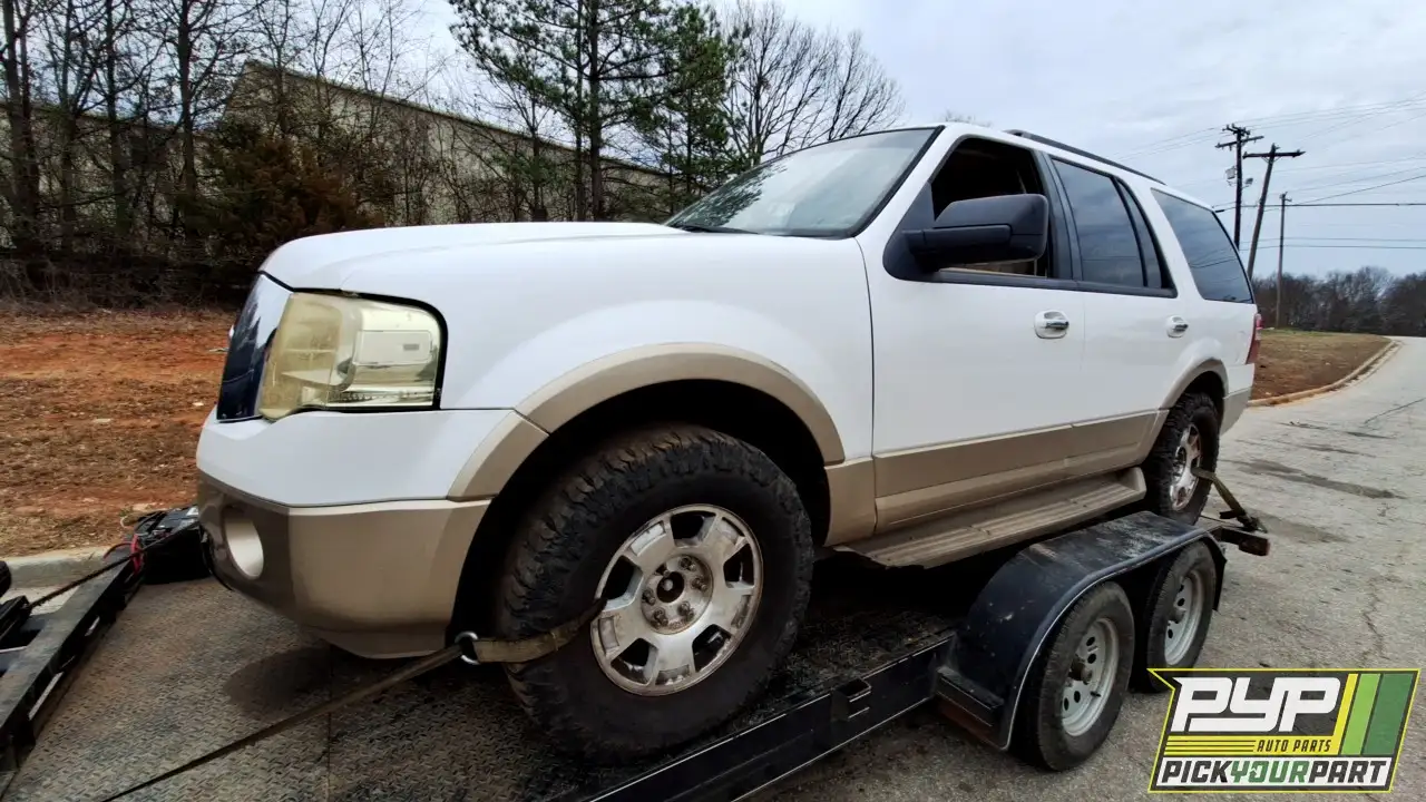 Photo of 2011 Ford Expedition