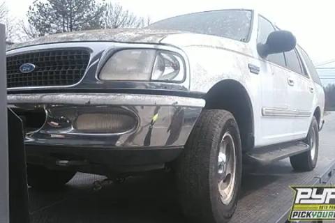 Photo of 1997 Ford Expedition