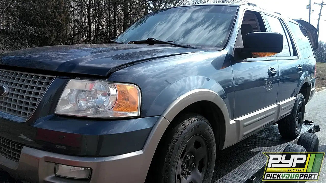 Photo of 2004 Ford Expedition