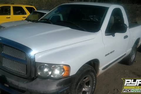Photo of 2002 Dodge Ram 1500