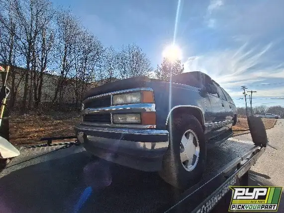 Photo of 1997 Gmc K1500 Suburban