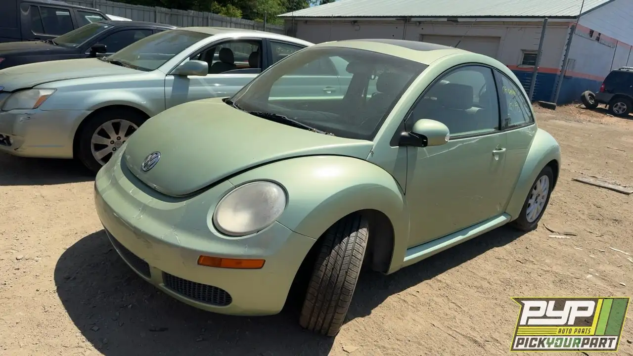 Photo of 2006 Volkswagen Beetle