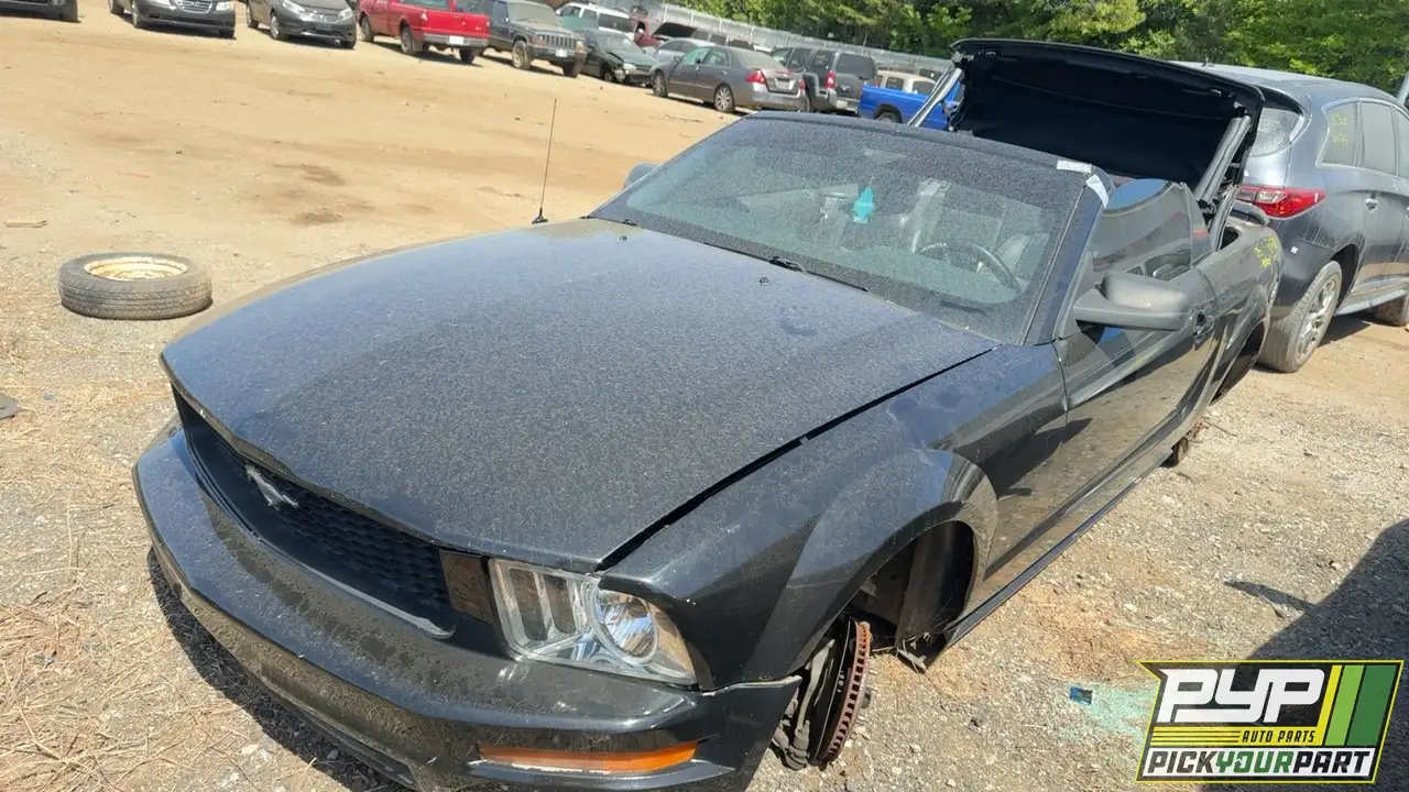 Photo of 2005 Ford Mustang