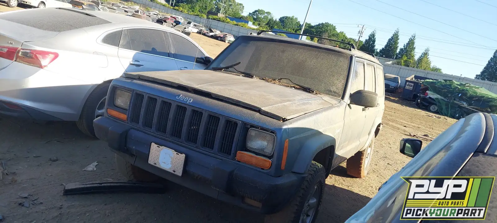 Photo of 1997 Jeep Cherokee