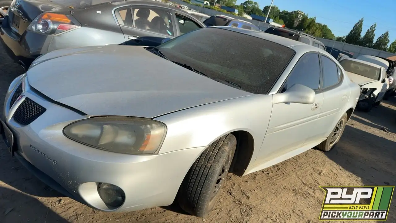 Photo of 2004 Pontiac Grand Prix