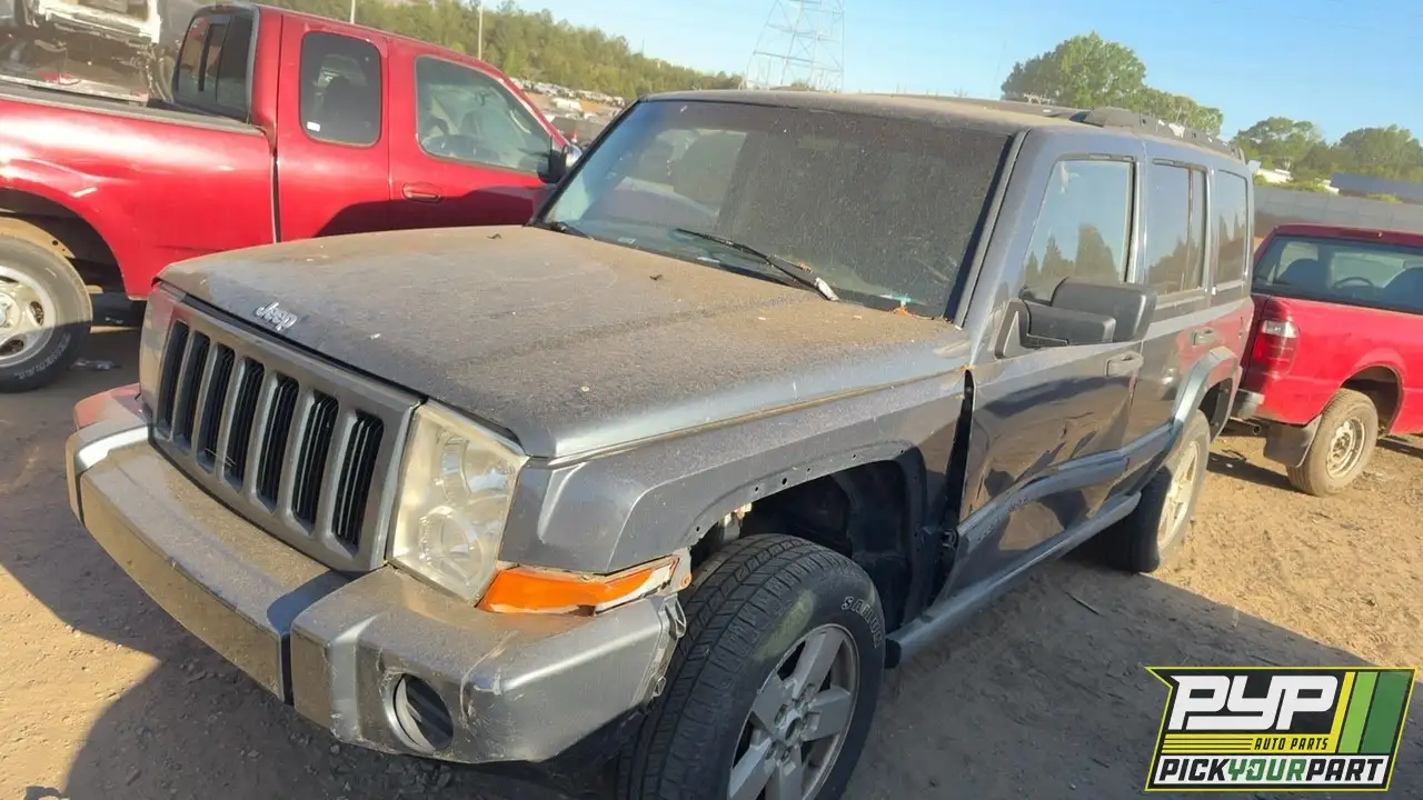 Photo of 2006 Jeep Commander
