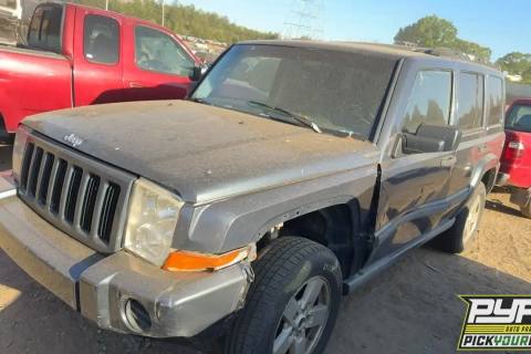 Photo of 2006 Jeep Commander