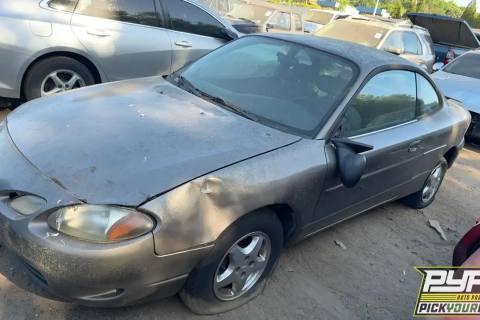 Photo of 2001 Ford Escort