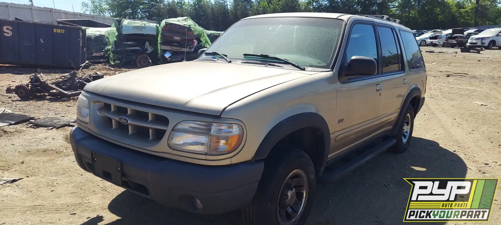 Photo of 1999 Ford Explorer