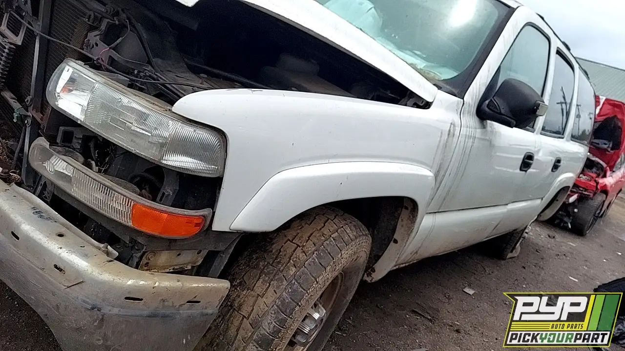 Photo of 2004 Chevrolet Suburban 2500