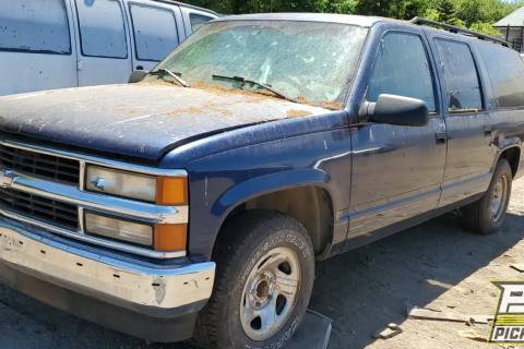 Photo of 1997 Chevrolet C1500 Suburban