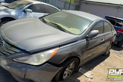 Photo of 2011 Hyundai Sonata