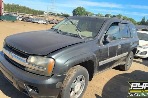 Photo of 2004 Chevrolet Trailblazer