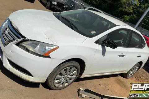 Photo of 2015 Nissan Sentra