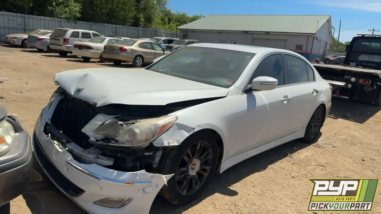 Photo of 2013 Hyundai Genesis