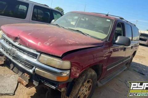 Photo of 2005 Chevrolet Suburban 1500