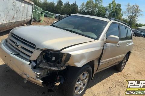 Photo of 2005 Toyota Highlander
